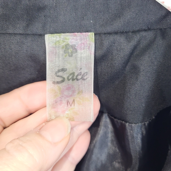 Sace Black Cropped Suit Blazer Jacket - Picture 4 of 5